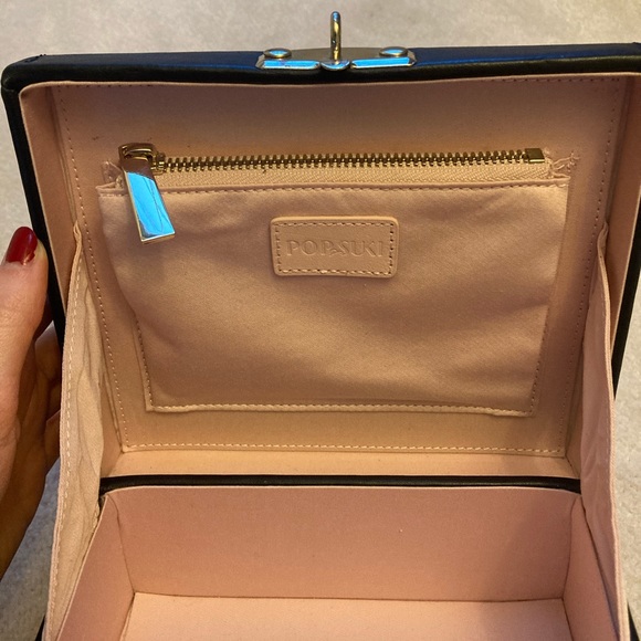 Pop & Suki Box Bag in Black - Picture 5 of 6